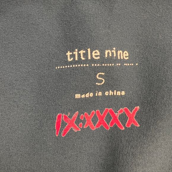 Title Nine Teal Sleeveless V-Neck Shift Dress Contrast Stitching Size S - Picture 3 of 10